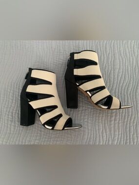 Sandals by Sam Edelman Circus . Size 6.5